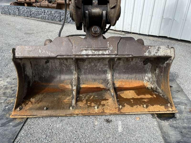 Mobilbagger Liebherr A918 COMPACT: das Bild 14