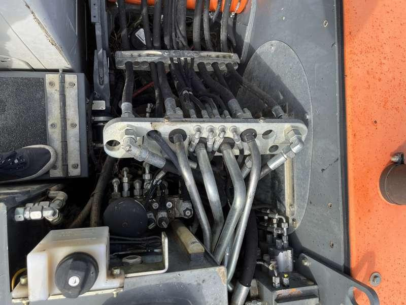 Mobilbagger Liebherr A918 COMPACT: das Bild 39