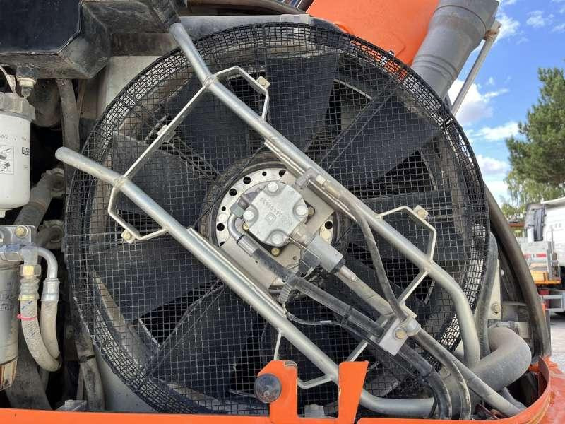 Mobilbagger Liebherr A918 COMPACT: das Bild 29