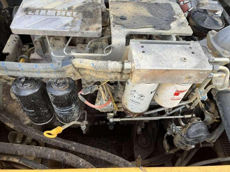 Kettenbagger Liebherr R914B HDSL: das Bild 38 Kettenbagger Liebherr R914B HDSL: das Bild 38