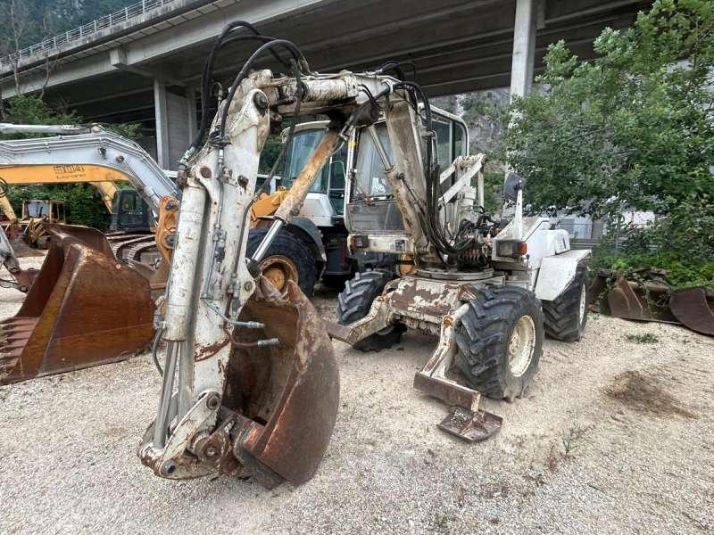 Mecalac 8CXI - Mobilbagger: das Bild 5 Mecalac 8CXI - Mobilbagger: das Bild 5