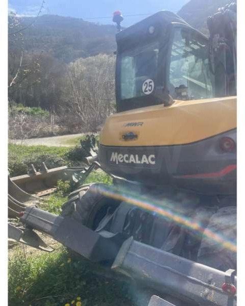 Mecalac 9MWR - Mobilbagger: das Bild 5 Mecalac 9MWR - Mobilbagger: das Bild 5