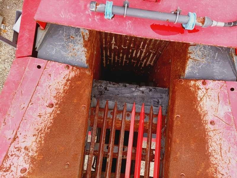 NORDMANN A MACHOIRE T-750 - Brecher: das Bild 3 NORDMANN A MACHOIRE T-750 - Brecher: das Bild 3