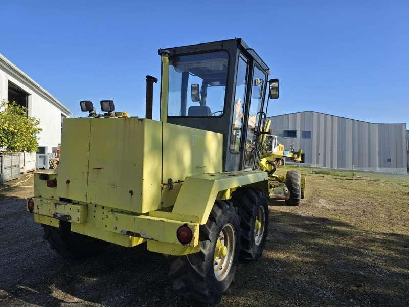 O and K F106A - Grader: das Bild 5 O and K F106A - Grader: das Bild 5