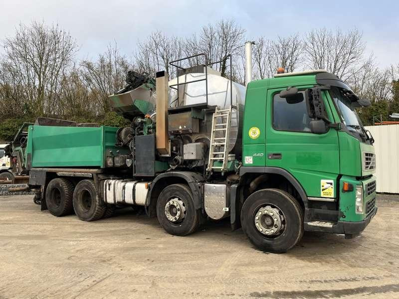 Volvo 440 BOUILLE SECMAIR - Asphalttechnik: das Bild 1 Volvo 440 BOUILLE SECMAIR - Asphalttechnik: das Bild 1