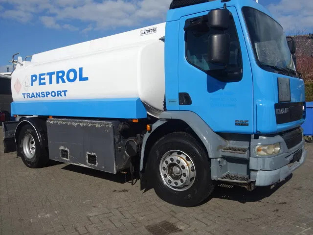 DAF LF 55.220 12000 LITER MANUAL GEARBOX - Tankwagen: das Bild 2 DAF LF 55.220 12000 LITER MANUAL GEARBOX - Tankwagen: das Bild 2