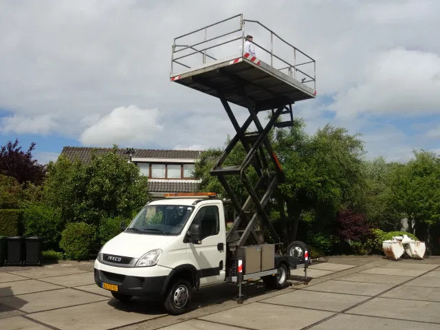 Iveco Daily 50C14 SKY WORKER PLATO - LKW: das Bild 1 Iveco Daily 50C14 SKY WORKER PLATO - LKW: das Bild 1
