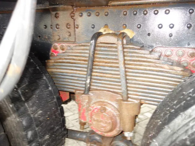 MAN FE 410 8x4 kipper,manual feulpomp,steel kipper - Kipper: das Bild 4 MAN FE 410 8x4 kipper,manual feulpomp,steel kipper - Kipper: das Bild 4