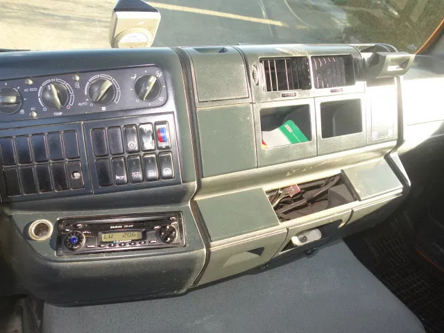 MAN TGA 41-440 8X6 MANUAL GEARBOX 22M3 MEILLER TIPPER - Kipper: das Bild 5 MAN TGA 41-440 8X6 MANUAL GEARBOX 22M3 MEILLER TIPPER - Kipper: das Bild 5