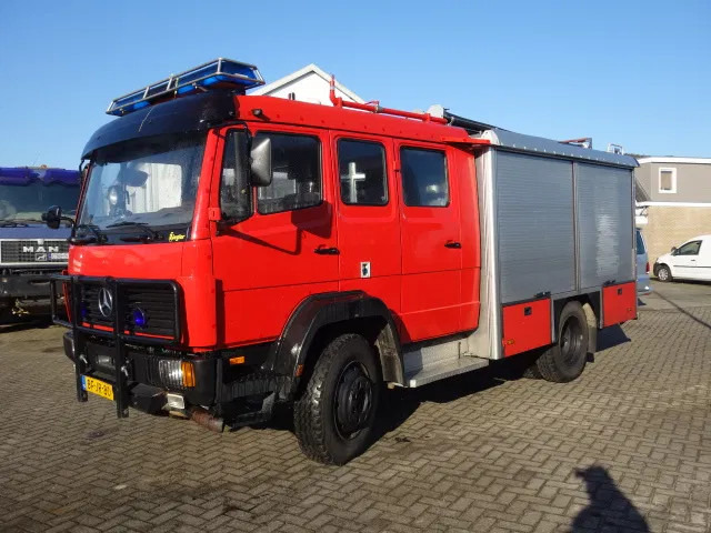 Mercedes-Benz 1124 4x4 ZIEGLER BOMBEROS TRUCK - Feuerwehrfahrzeug: das Bild 1 Mercedes-Benz 1124 4x4 ZIEGLER BOMBEROS TRUCK - Feuerwehrfahrzeug: das Bild 1