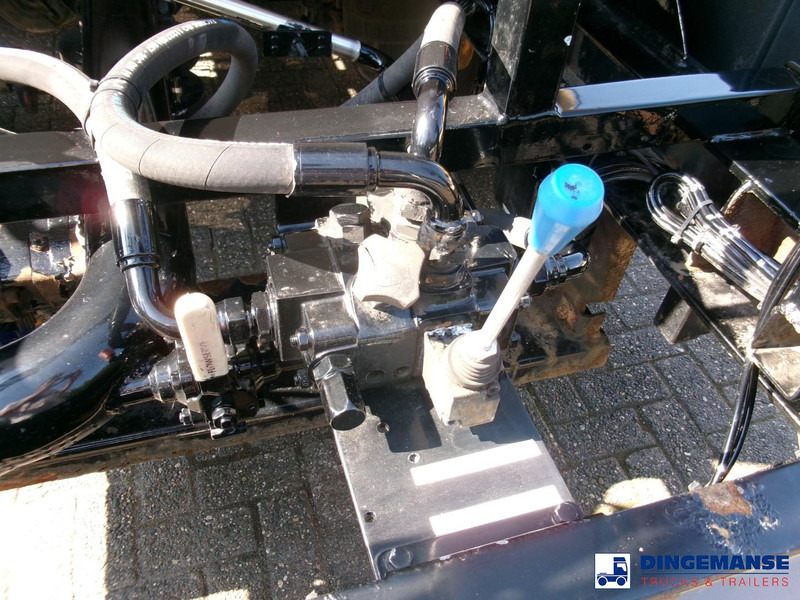 Tankauflieger Clayton Chemical tank inox 33 m3 / 1 comp + pump: das Bild 15