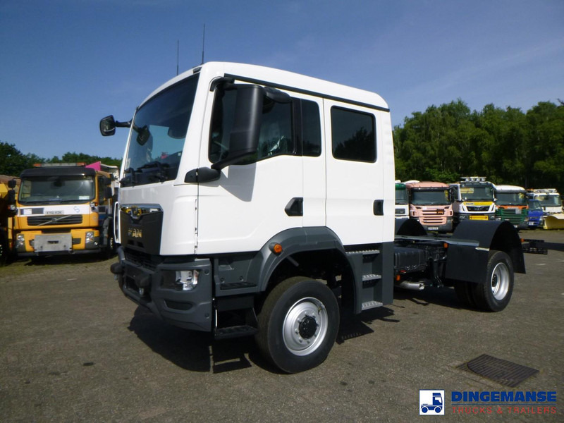 MAN TGM 13.320 4X4 BL chassis / new/unused - Fahrgestell LKW: das Bild 1 MAN TGM 13.320 4X4 BL chassis / new/unused - Fahrgestell LKW: das Bild 1