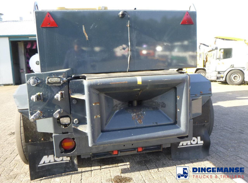 MOL RM 255 4X4 terminal drawbar tractor 150 ton - Terminaltraktor: das Bild 5 MOL RM 255 4X4 terminal drawbar tractor 150 ton - Terminaltraktor: das Bild 5