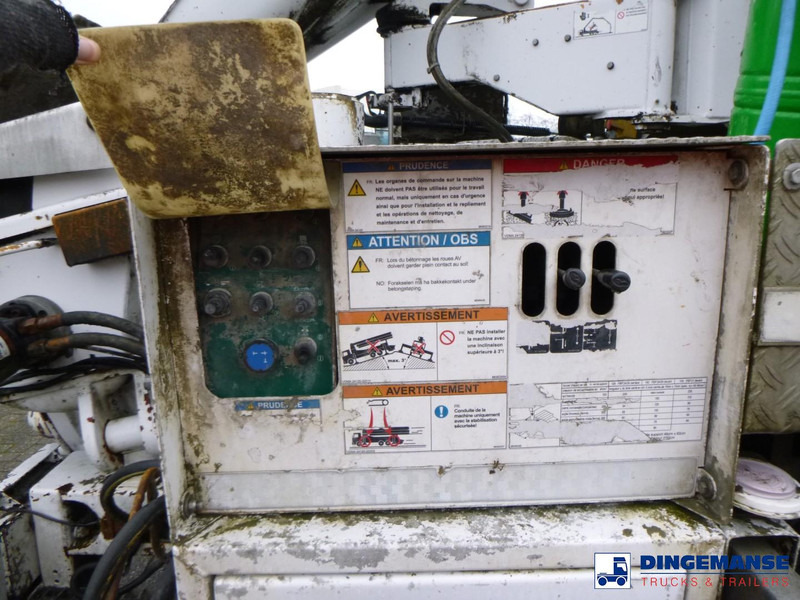 Betonpumpe Mercedes-Benz Arocs 3240 8x4 Schwing-Stetter pump / mixer: das Bild 20 Betonpumpe Mercedes-Benz Arocs 3240 8x4 Schwing-Stetter pump / mixer: das Bild 20