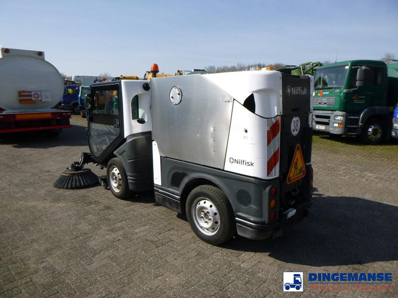 Nilfisk City Ranger CR3500 sweeper - Kehrmaschine: das Bild 3 Nilfisk City Ranger CR3500 sweeper - Kehrmaschine: das Bild 3