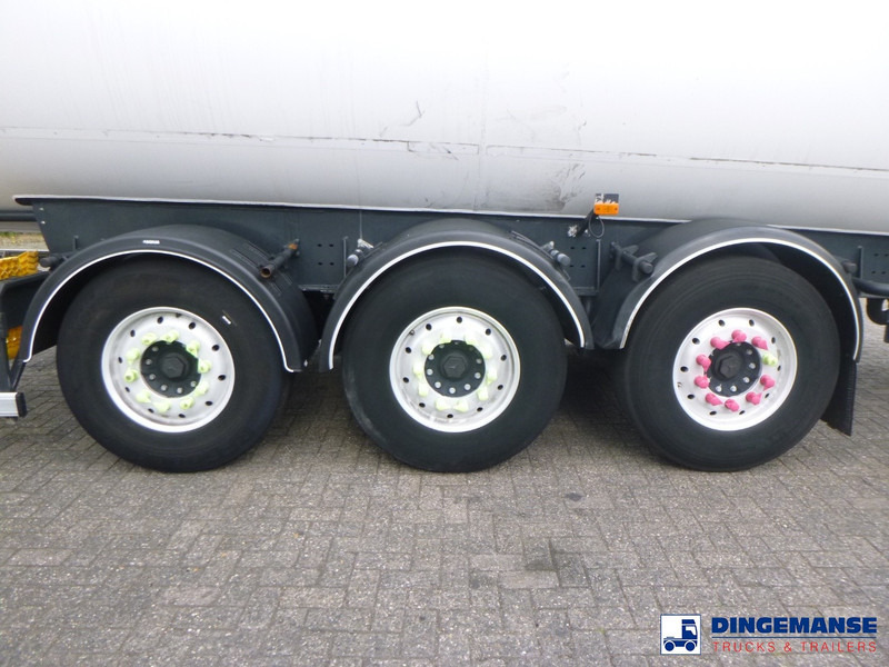 ROBINE Gas tank steel 51.5 m3 / 1 comp - Tankauflieger: das Bild 5 ROBINE Gas tank steel 51.5 m3 / 1 comp - Tankauflieger: das Bild 5