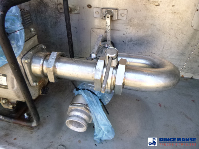 Tankauflieger TCL Food tank inox 30 m3 / 1 comp + pump: das Bild 14