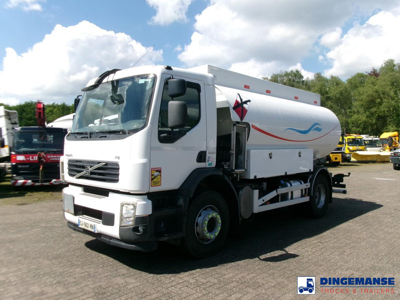 Volvo FE 260 4x2 dxi fuel tank 13.3 m3 / 4 comp / ADR 21-06-2024 - Tankwagen: das Bild 1 Volvo FE 260 4x2 dxi fuel tank 13.3 m3 / 4 comp / ADR 21-06-2024 - Tankwagen: das Bild 1