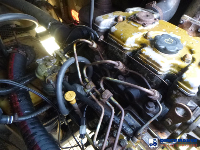 Tankauflieger WHALE Vacuum tank inox 29 m3 / 1 comp + engine: das Bild 19