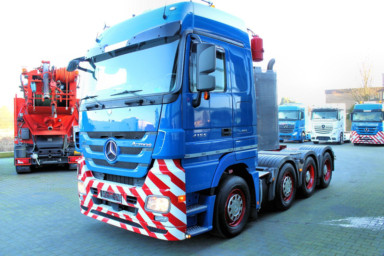 Mercedes-Benz Actros 4155 V8 SLT 8x4 MP3 TITAN 120 tonnen - Sattelzugmaschine: das Bild 2 Mercedes-Benz Actros 4155 V8 SLT 8x4 MP3 TITAN 120 tonnen - Sattelzugmaschine: das Bild 2