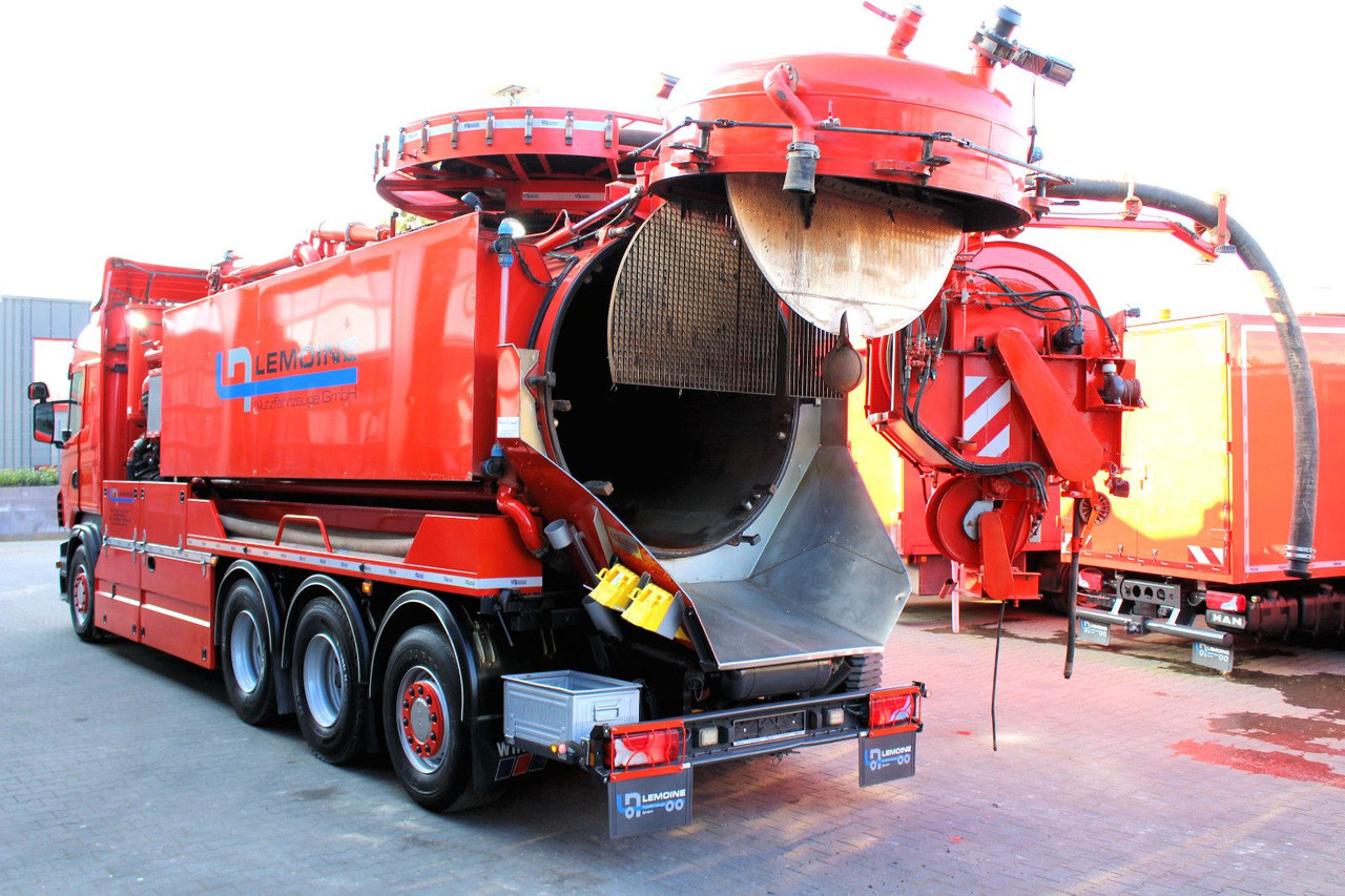 Saug-/ Spülfahrzeug Scania R560 V8 8x4 Kroll 20m³ WRG 2x HD-Pumpe 620 Liter: das Bild 10