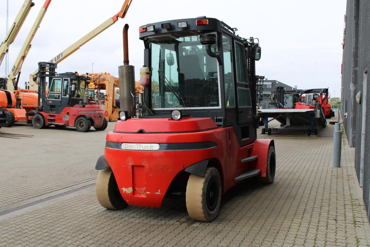 Dantruck 9890GD - Treibgasstapler: das Bild 3 Dantruck 9890GD - Treibgasstapler: das Bild 3