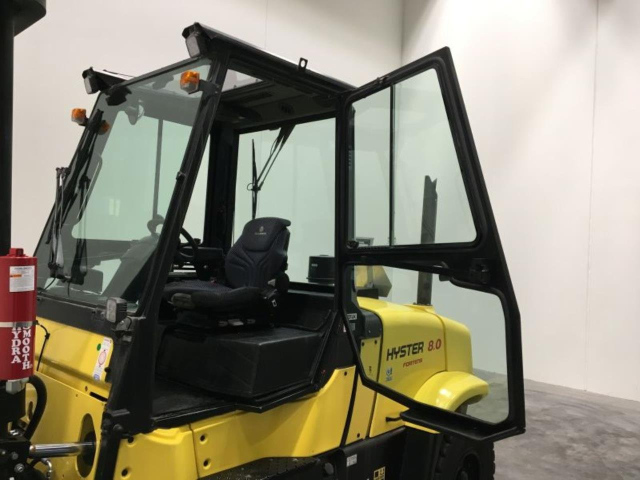 Hyster H8.0FT-6 - Containerstapler: das Bild 2 Hyster H8.0FT-6 - Containerstapler: das Bild 2