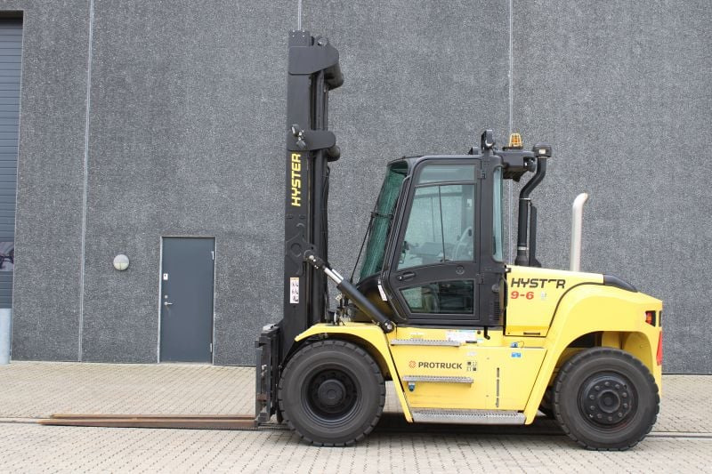 Hyster H9.00XM-6 - Dieselstapler: das Bild 1 Hyster H9.00XM-6 - Dieselstapler: das Bild 1