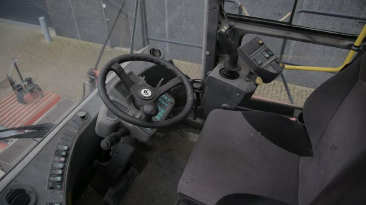 Kalmar DCF90-45ES - Containerstapler: das Bild 4 Kalmar DCF90-45ES - Containerstapler: das Bild 4