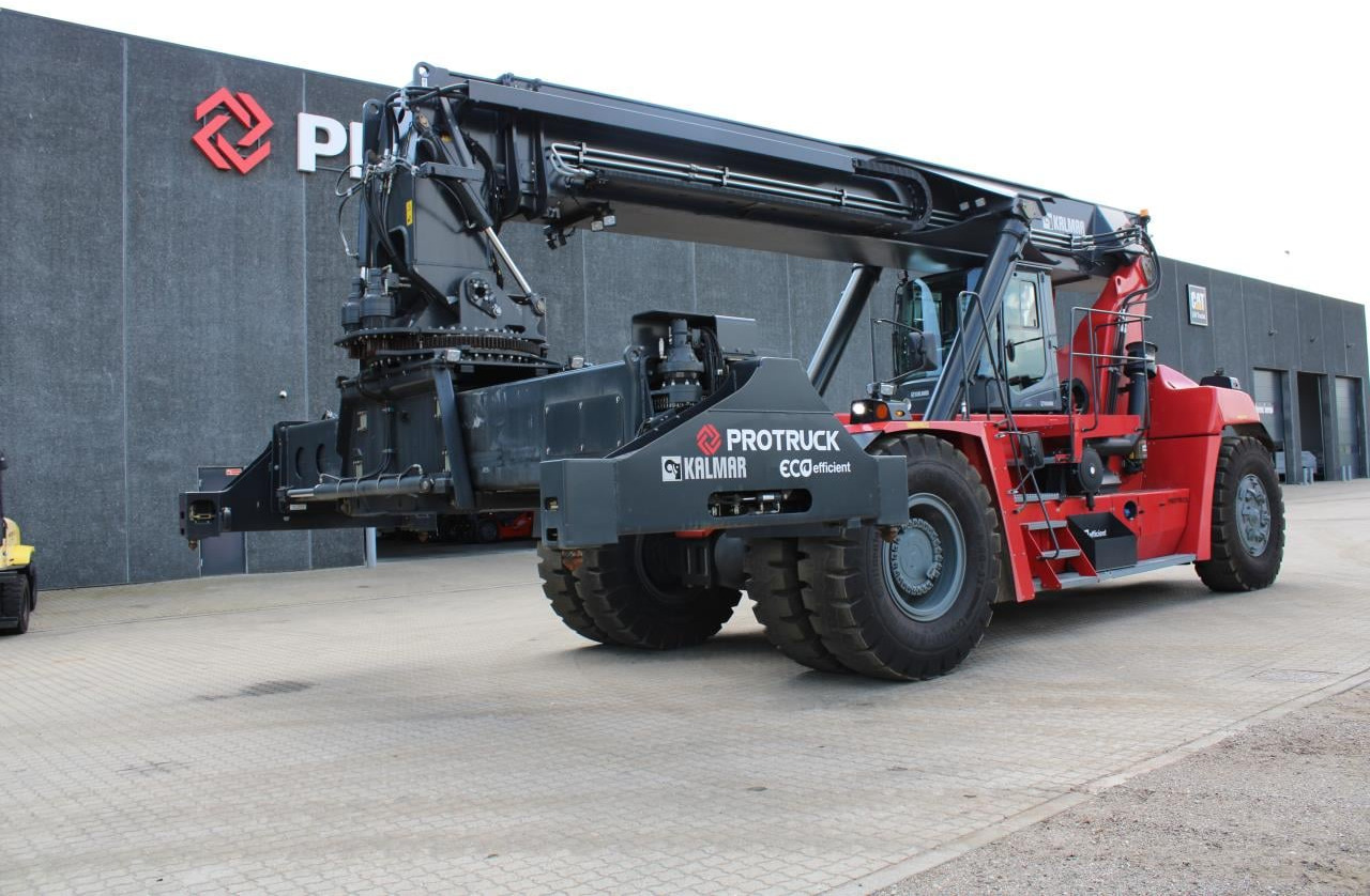 Kalmar DRG450-65S5XE - Reach stacker: das Bild 2 Kalmar DRG450-65S5XE - Reach stacker: das Bild 2