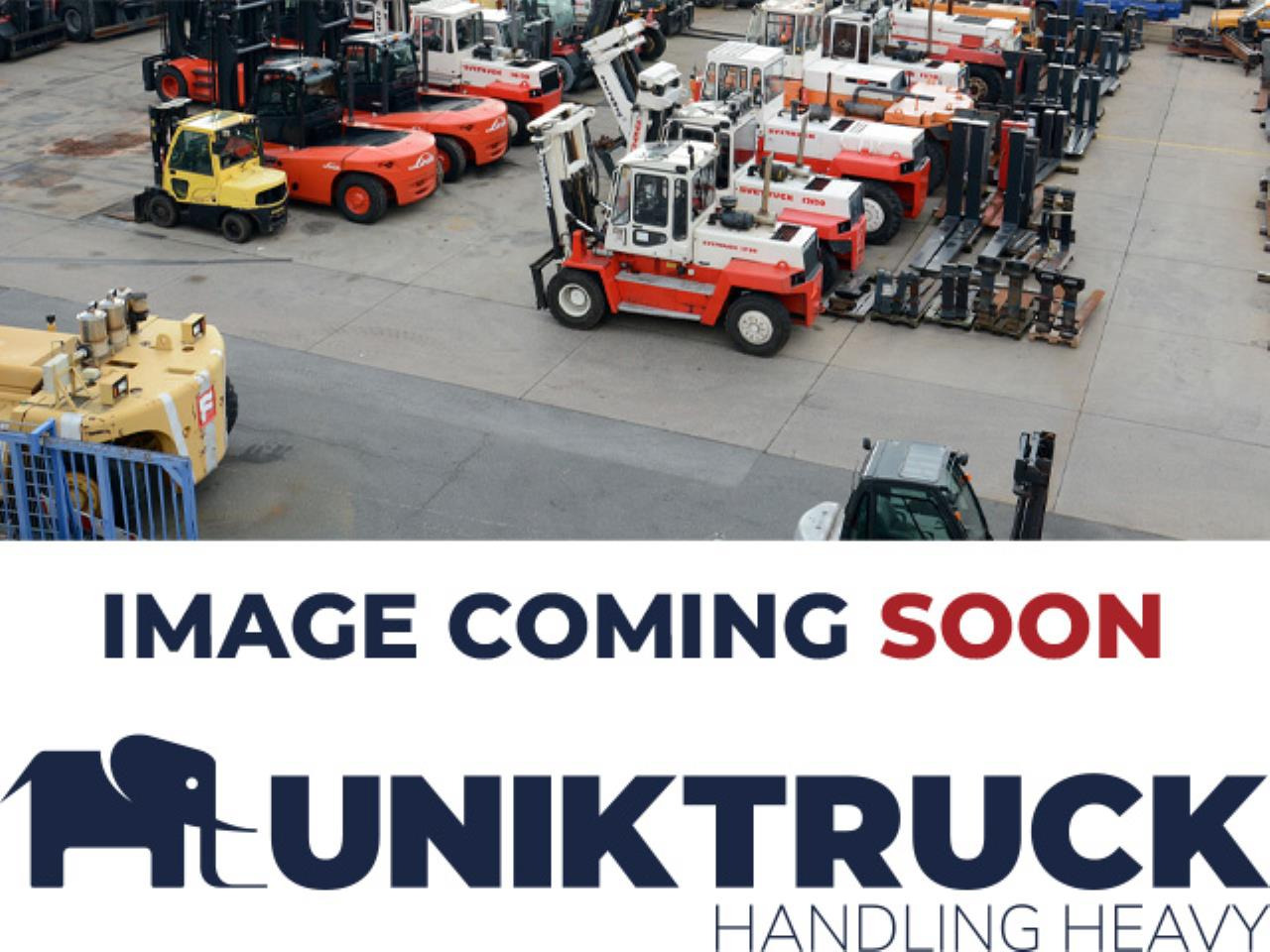 MOL RM255 4X4 - Terminaltraktor: das Bild 1 MOL RM255 4X4 - Terminaltraktor: das Bild 1