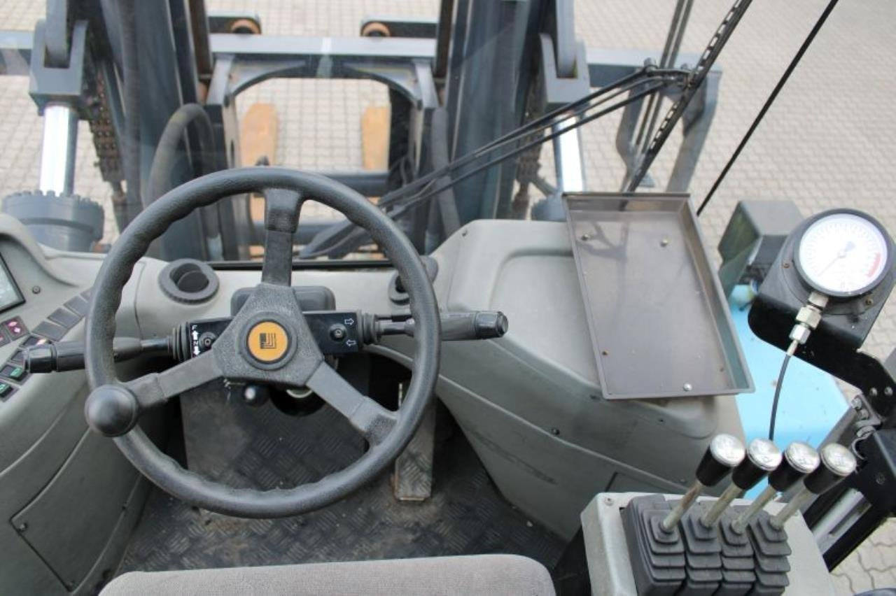 SMV SL22-1200A - Dieselstapler: das Bild 4 SMV SL22-1200A - Dieselstapler: das Bild 4