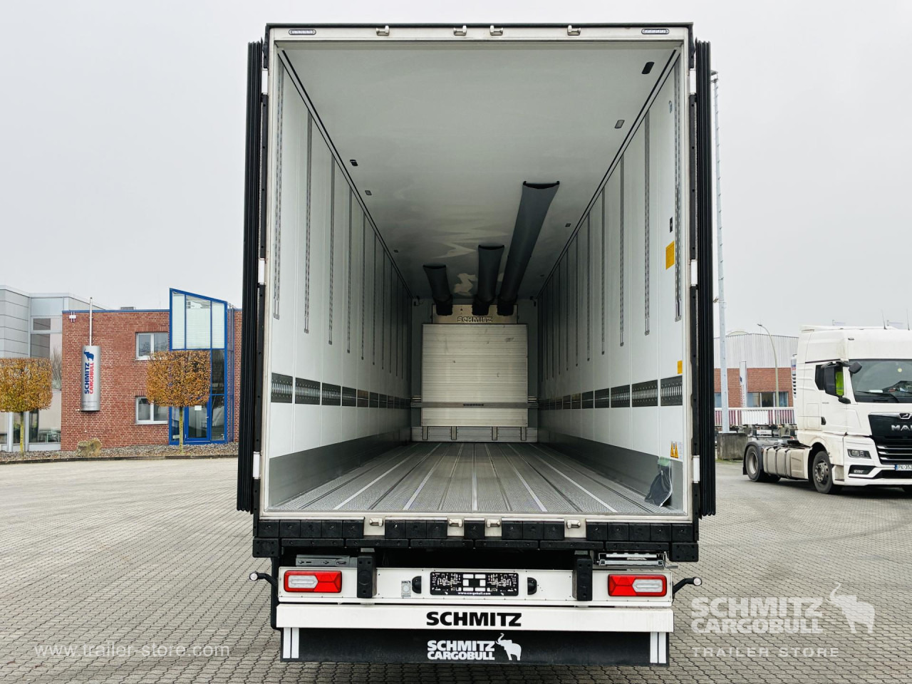 SCHMITZ Auflieger Tiefkühler Mega Double deck - Isotherm Auflieger: das Bild 2 SCHMITZ Auflieger Tiefkühler Mega Double deck - Isotherm Auflieger: das Bild 2