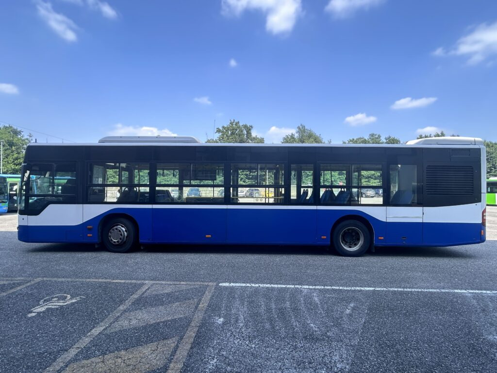 N.1 MERCEDES BENZ CONECTO 12MT – Anno 2016 - Linienbus: das Bild 3 N.1 MERCEDES BENZ CONECTO 12MT – Anno 2016 - Linienbus: das Bild 3