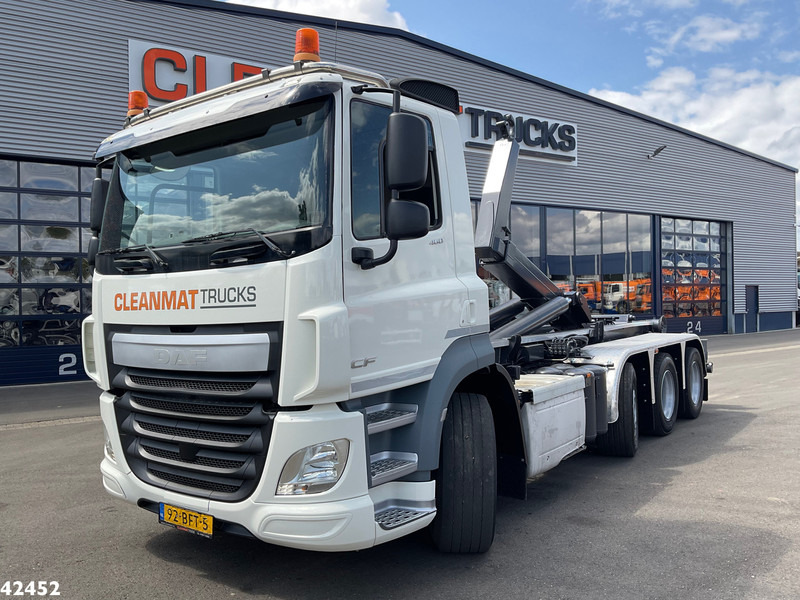 DAF FAK CF 460 Tridem 8x2 Euro 6 VDL 30 Ton haakarmsysteem - Abrollkipper: das Bild 1 DAF FAK CF 460 Tridem 8x2 Euro 6 VDL 30 Ton haakarmsysteem - Abrollkipper: das Bild 1