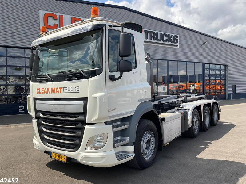 DAF FAK CF 460 Tridem 8x2 Euro 6 VDL 30 Ton haakarmsysteem - Abrollkipper: das Bild 2 DAF FAK CF 460 Tridem 8x2 Euro 6 VDL 30 Ton haakarmsysteem - Abrollkipper: das Bild 2