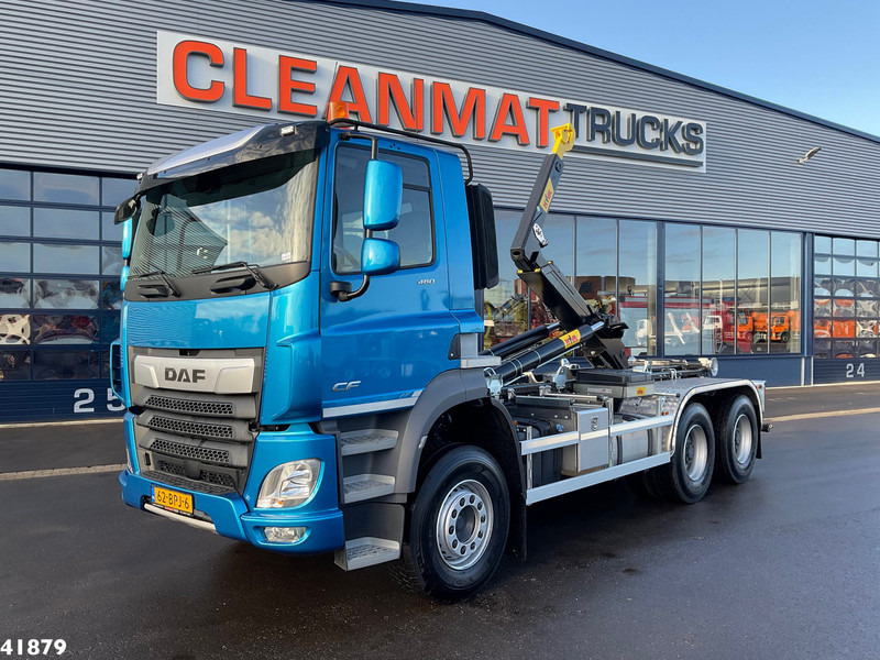 DAF FAT CF 480 6x4 Just 62.476 km! - Abrollkipper: das Bild 1 DAF FAT CF 480 6x4 Just 62.476 km! - Abrollkipper: das Bild 1