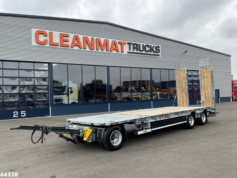 Humbaur 3-assige aanhangwagen met oprijrampen - Autotransporter Anhänger: das Bild 1 Humbaur 3-assige aanhangwagen met oprijrampen - Autotransporter Anhänger: das Bild 1