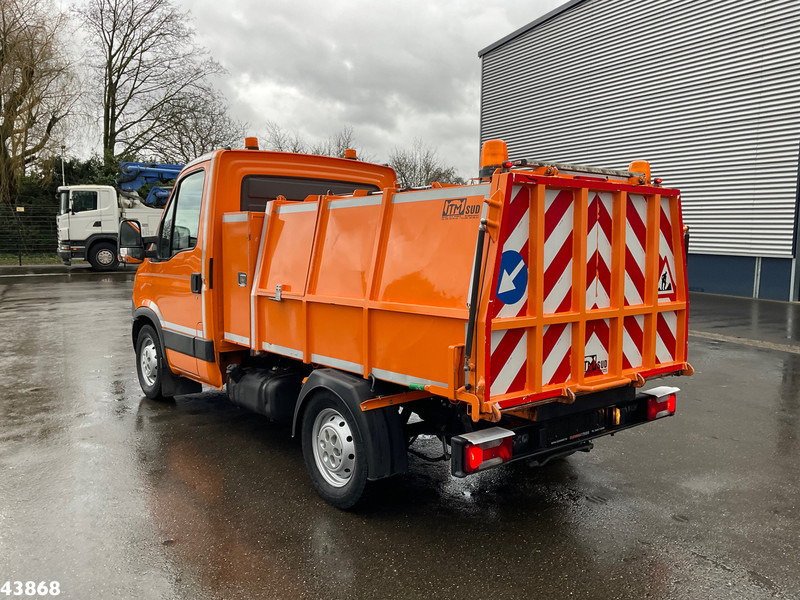 Iveco Daily 35S12 ITM 3,5 m³ veegvuilopbouw - Müllwagen: das Bild 4 Iveco Daily 35S12 ITM 3,5 m³ veegvuilopbouw - Müllwagen: das Bild 4