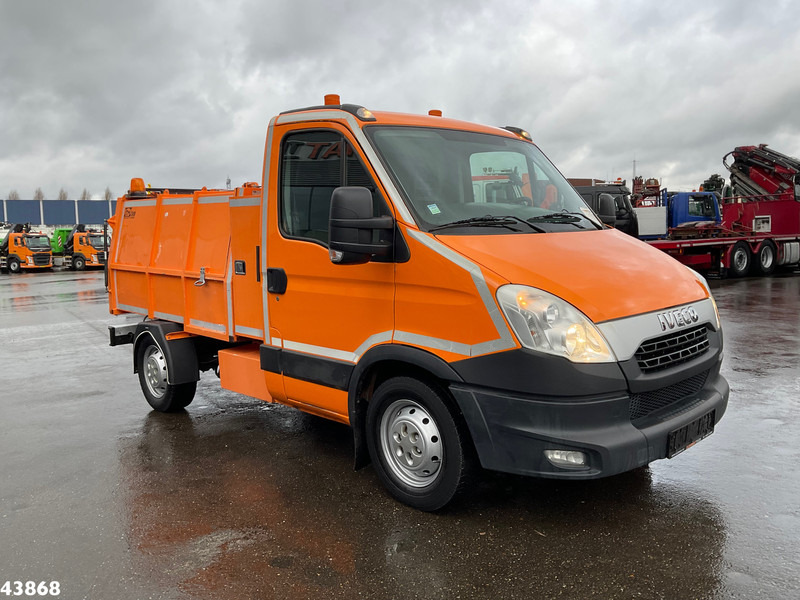 Iveco Daily 35S12 ITM 4m³ veegvuilopbouw - Müllwagen: das Bild 3 Iveco Daily 35S12 ITM 4m³ veegvuilopbouw - Müllwagen: das Bild 3