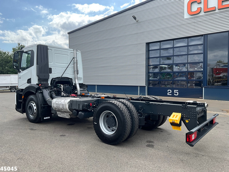 Iveco Stralis AD200X36 Huisvuilwagen Chassis NEW & UNUSED! - Fahrgestell LKW: das Bild 3 Iveco Stralis AD200X36 Huisvuilwagen Chassis NEW & UNUSED! - Fahrgestell LKW: das Bild 3
