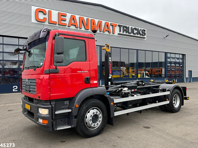 MAN TGM 18.280 Multilift 21 Ton haakarmsysteem Just 25.790 km! - Abrollkipper: das Bild 2 MAN TGM 18.280 Multilift 21 Ton haakarmsysteem Just 25.790 km! - Abrollkipper: das Bild 2