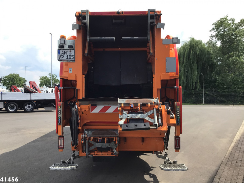 MAN TGS 28.320 Geesink 22m³ - Müllwagen: das Bild 3 MAN TGS 28.320 Geesink 22m³ - Müllwagen: das Bild 3