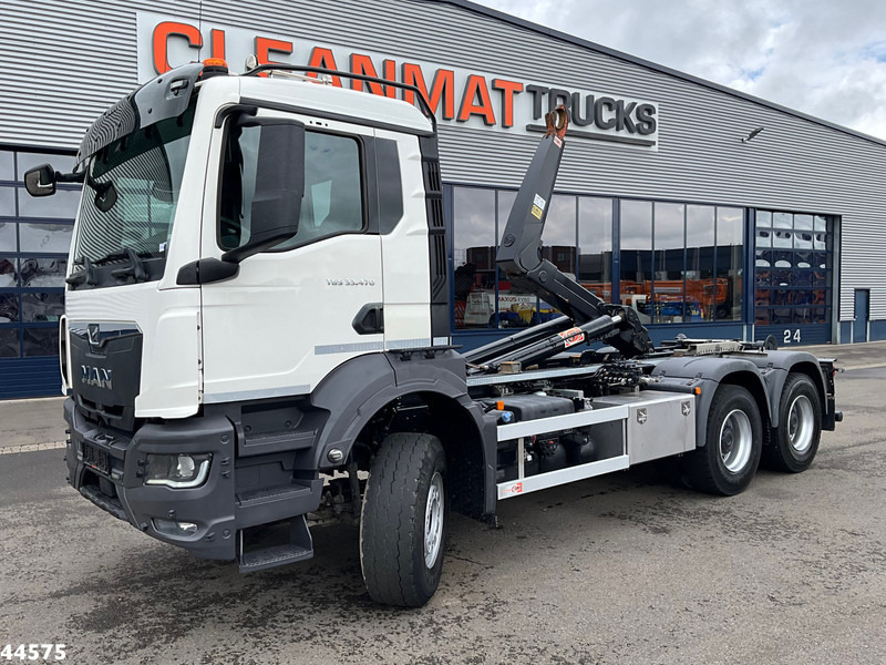 MAN TGS 33.470 6x4 Euro 6 Full Steel AJK 20 Ton haakarmsysteem - Abrollkipper: das Bild 1 MAN TGS 33.470 6x4 Euro 6 Full Steel AJK 20 Ton haakarmsysteem - Abrollkipper: das Bild 1