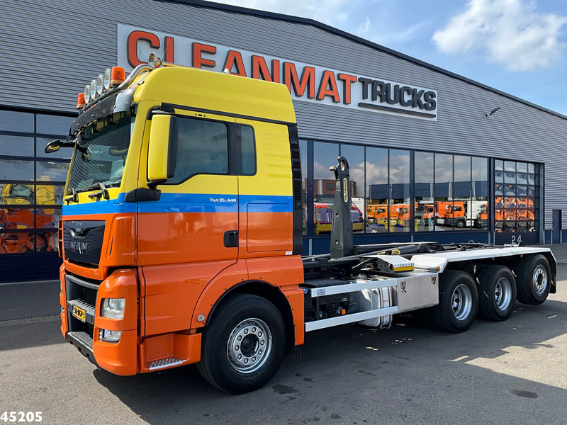 MAN TGX 35.440 Euro 6 8x4 26 Ton haakarmsysteem - Abrollkipper: das Bild 2 MAN TGX 35.440 Euro 6 8x4 26 Ton haakarmsysteem - Abrollkipper: das Bild 2