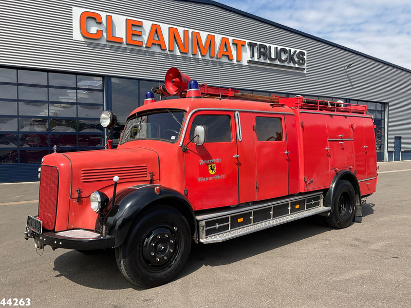 Mercedes-Benz LF 311 Oldtimer Feuerwehrfahrzeug Just 35.940 km! - Feuerwehrfahrzeug: das Bild 1 Mercedes-Benz LF 311 Oldtimer Feuerwehrfahrzeug Just 35.940 km! - Feuerwehrfahrzeug: das Bild 1