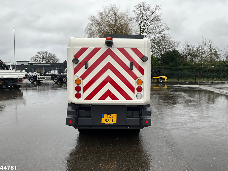 Ravo 540 CD Euro 6 with 3-rd brush - Kehrmaschine: das Bild 5 Ravo 540 CD Euro 6 with 3-rd brush - Kehrmaschine: das Bild 5