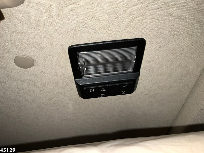 Sattelzugmaschine Mercedes-Benz Arocs 2663 6x4 Euro 6 Trekker with PTO NEW AND UNUSED!: das Bild 17 Sattelzugmaschine Mercedes-Benz Arocs 2663 6x4 Euro 6 Trekker with PTO NEW AND UNUSED!: das Bild 17