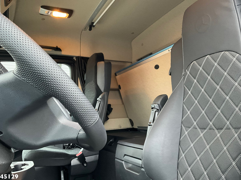 Sattelzugmaschine Mercedes-Benz Arocs 2663 6x4 Euro 6 Trekker with PTO NEW AND UNUSED!: das Bild 12 Sattelzugmaschine Mercedes-Benz Arocs 2663 6x4 Euro 6 Trekker with PTO NEW AND UNUSED!: das Bild 12