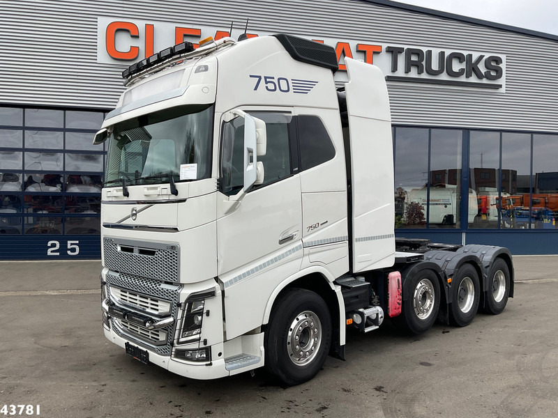 Volvo FH 16.750 8x4 Euro 6 HEAVY TRANSPORT 255 TON - Sattelzugmaschine: das Bild 2 Volvo FH 16.750 8x4 Euro 6 HEAVY TRANSPORT 255 TON - Sattelzugmaschine: das Bild 2